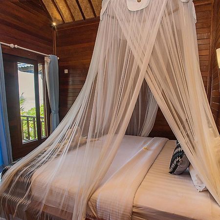 Tawe Ocean Blue Villa Lembongan Eksteriør billede