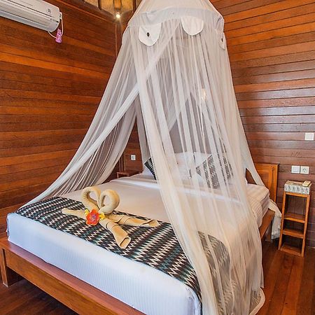 Tawe Ocean Blue Villa Lembongan Eksteriør billede