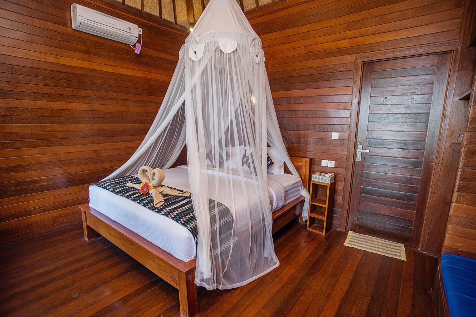 Tawe Ocean Blue Villa Lembongan Eksteriør billede